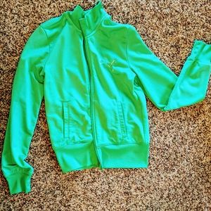 Puma track jacket 💚